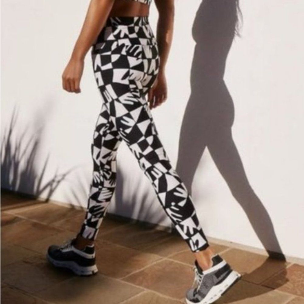 NWT Anthropologie Ani Figures Printed Leggings | S